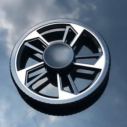 HOLOGRAPHIC FIDGET SPINNERS